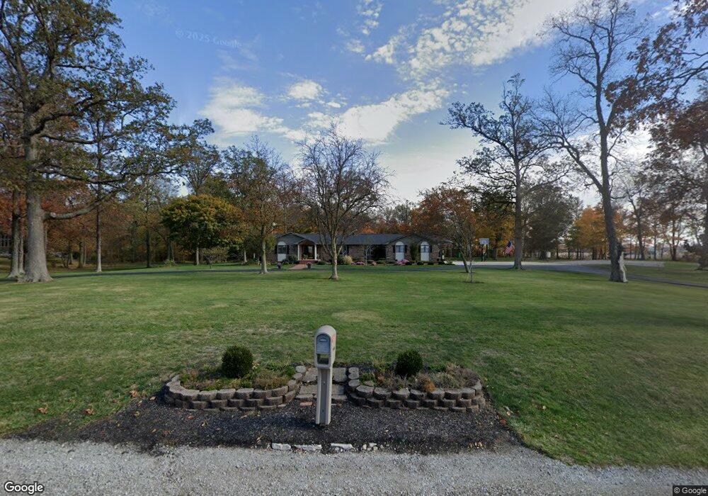 09408 Geyer Rd, Wapakoneta, OH 45895 - photo 1