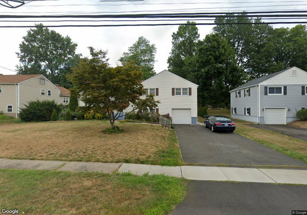 118 Hilldale Rd, West Hartford, CT 06117 - photo 1