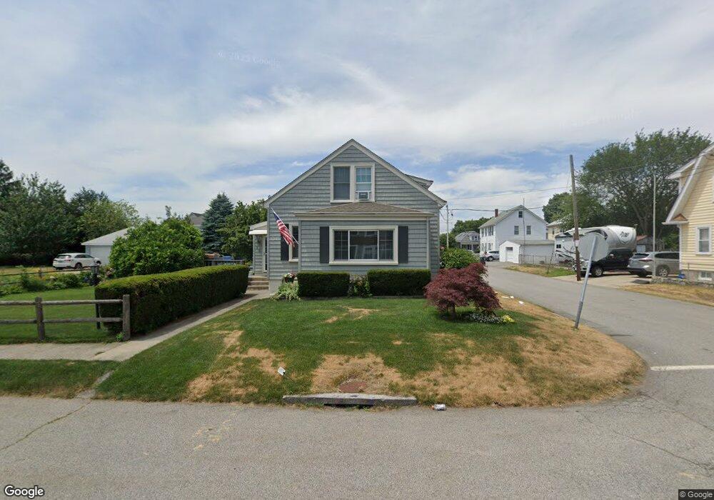 56 Harcourt Ave, Pawtucket, RI 02861 - photo 1