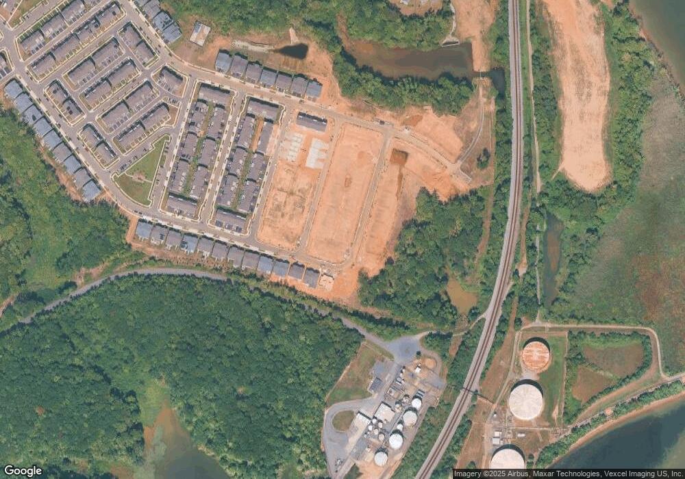 18313 Moss Garden Rd, Dumfries, VA 22026 - photo 1