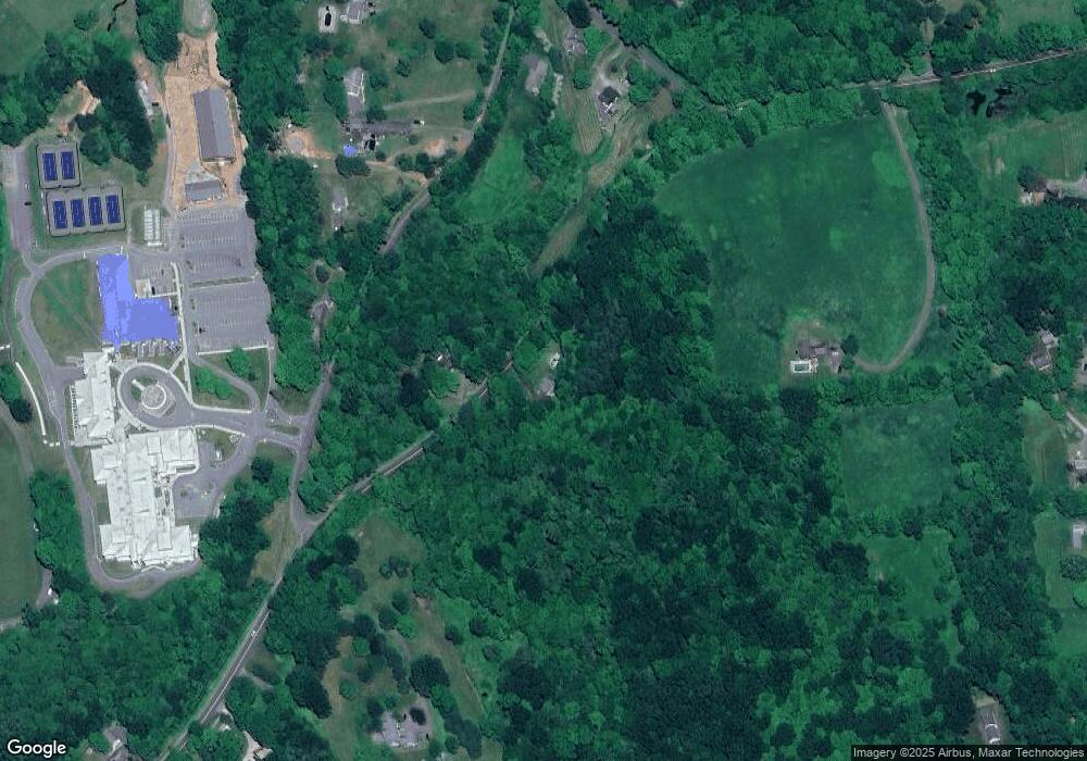 208 Middle Road Turnpike, Woodbury, CT 06798 - photo 1