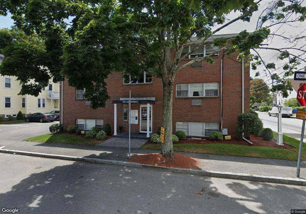 175 Ash St unit 2, Waltham, MA 02453 - photo 1
