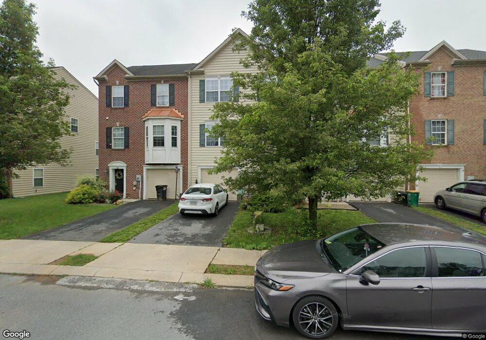 233 Whitley Dr, Chambersburg, PA 17201 - photo 1