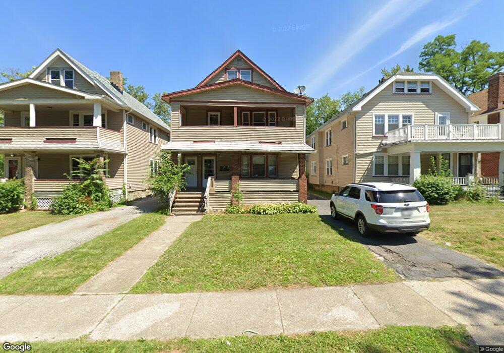 3419 Altamont Rd, Cleveland, OH 44118 - photo 1