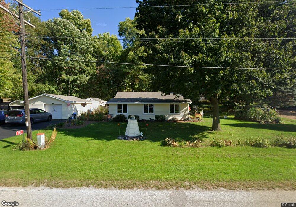 852 W Happy Hollow Rd, Janesville, WI 53546 - photo 1