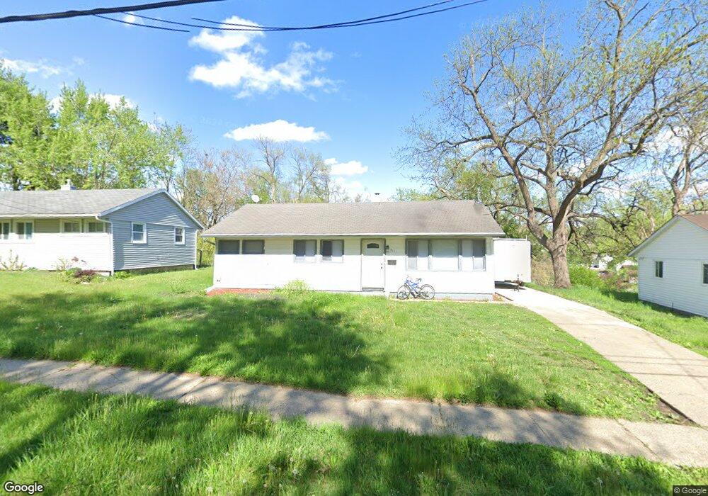 3131 SW 2nd St, Des Moines, IA 50315 - photo 1