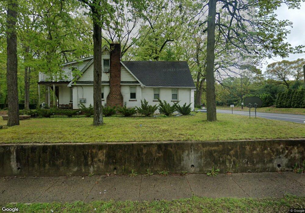 406 Fountain Ave, Burlington, NJ 08016 - photo 1