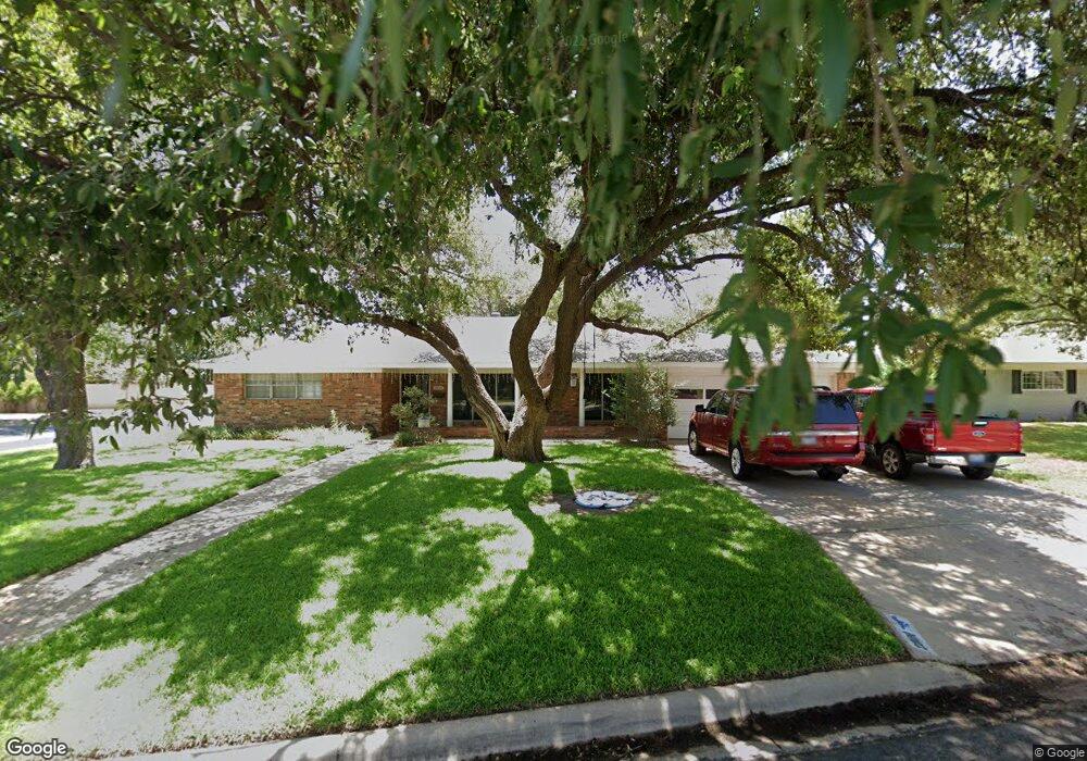 2801 W Shandon Ave, Midland, TX 79705 - photo 1