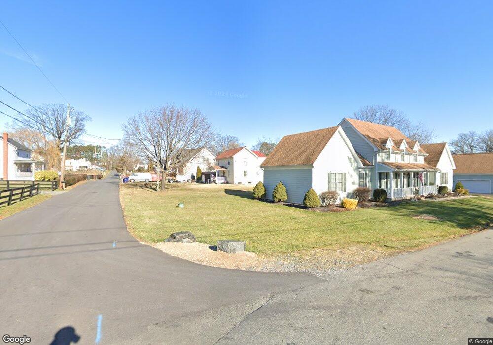 530 S 11th St, Purcellville, VA 20132 - photo 1