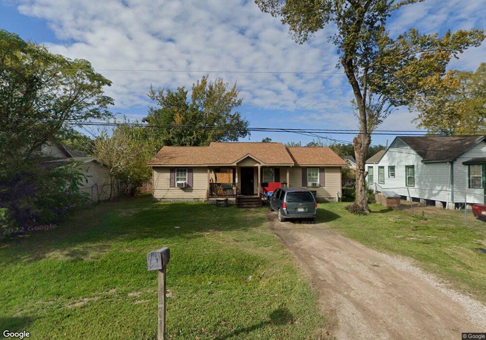 7447 Hezekiah Ln, Houston, TX 77088 - photo 1