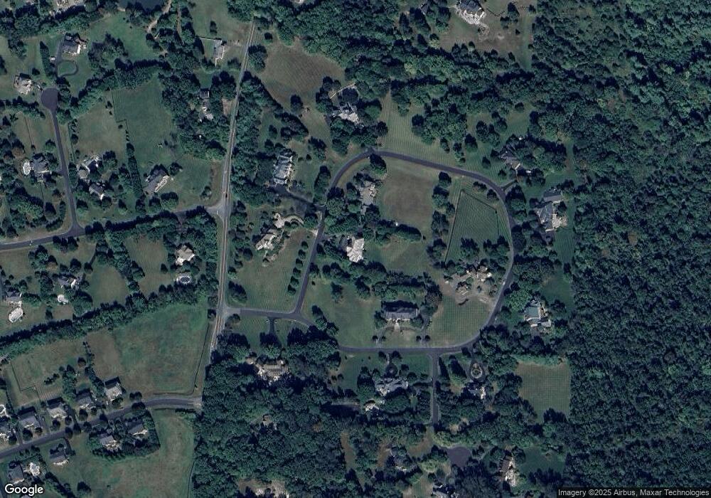 40874 Robin Cir, Leesburg, VA 20175 - photo 1