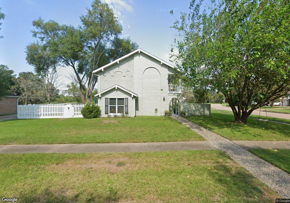 101 Saint Andrews Dr, Friendswood, TX 77546 - photo 1
