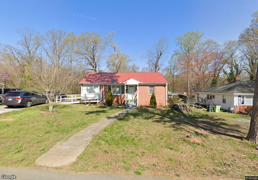 416 W 8th St, Siler City, NC 27344 - photo 1