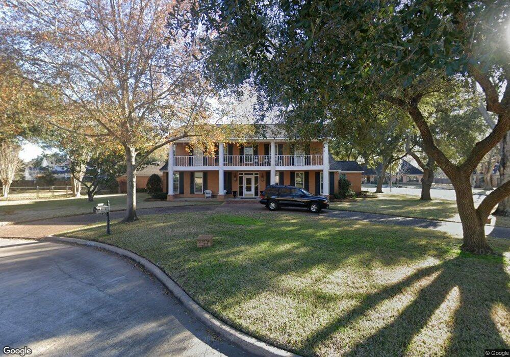 2407 Pecan Ct, Rosenberg, TX 77471 - photo 1