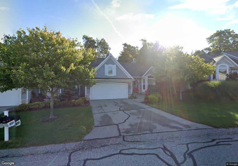 2526 Summit Ridge Dr NE unit 44, Grand Rapids, MI 49505 - photo 1