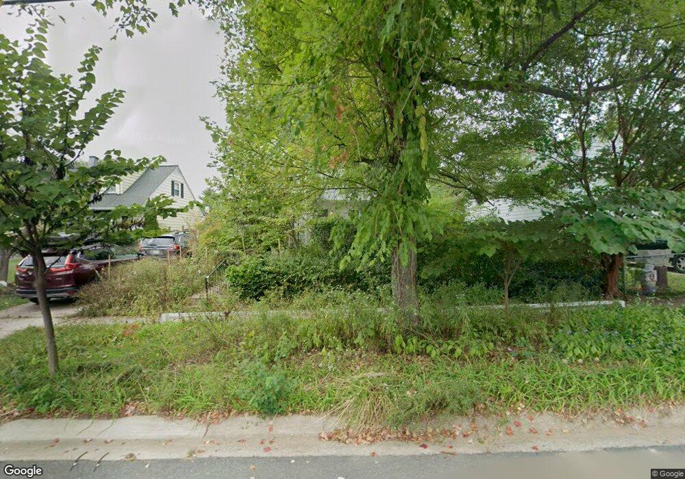 13404 Parkland Dr, Rockville, MD 20853 - photo 1