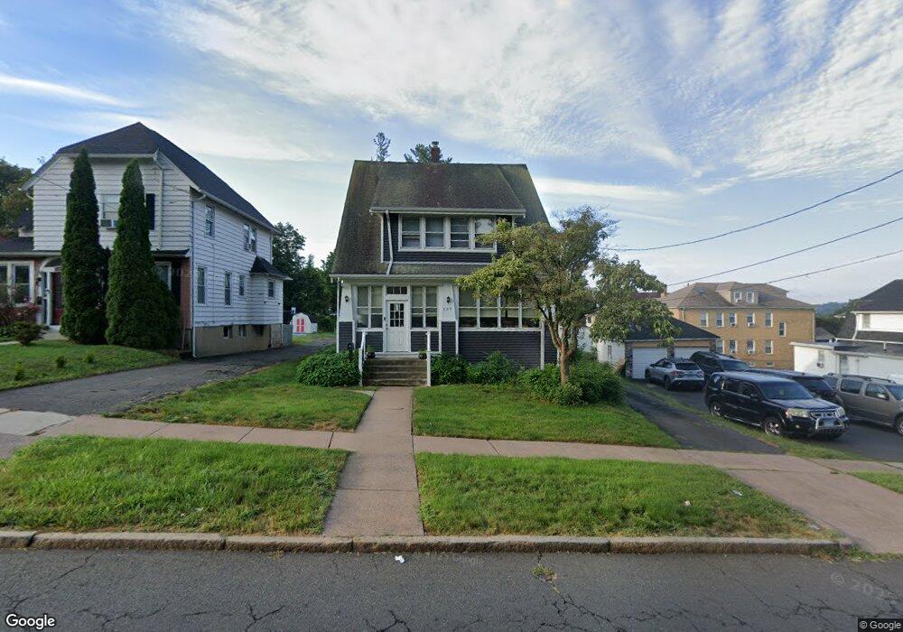 157 Holcomb St, Hartford, CT 06112 - photo 1