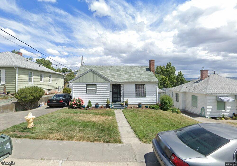 634 NW 9th St, Pendleton, OR 97801 - photo 1