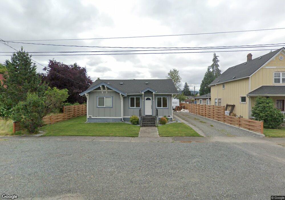 208 Leber St NE, Orting, WA 98360 - photo 1