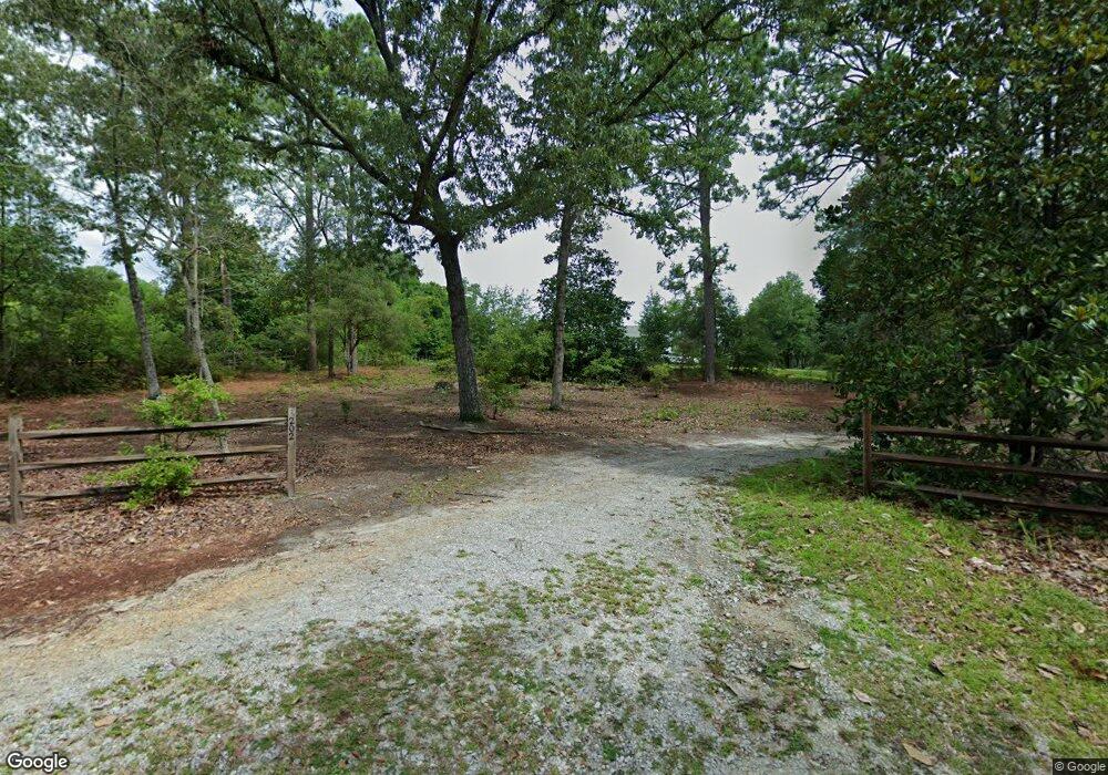 202 Shannon Ln, Camden, SC 29020 - photo 1