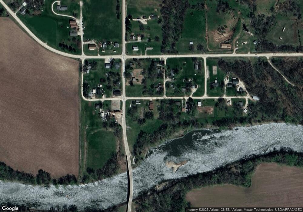 17865 Augusta Mill Rd, Wever, IA 52658 - photo 1