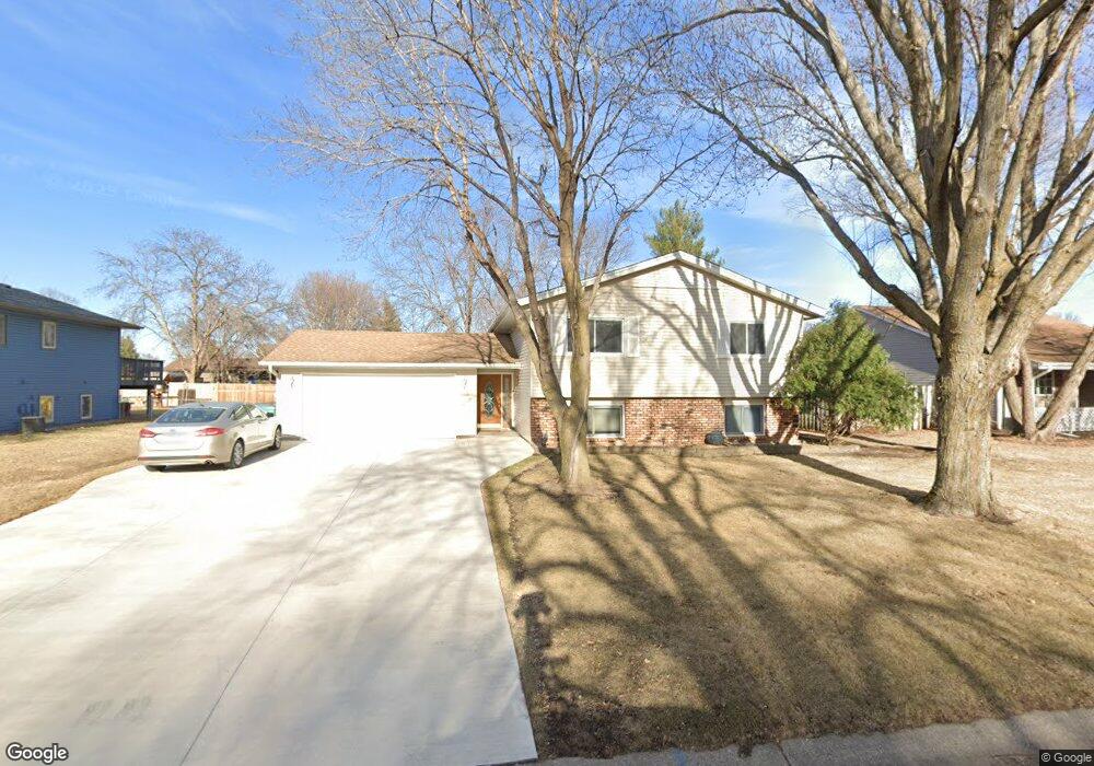 9766 Valley Forge Ln N, Maple Grove, MN 55369 - photo 1