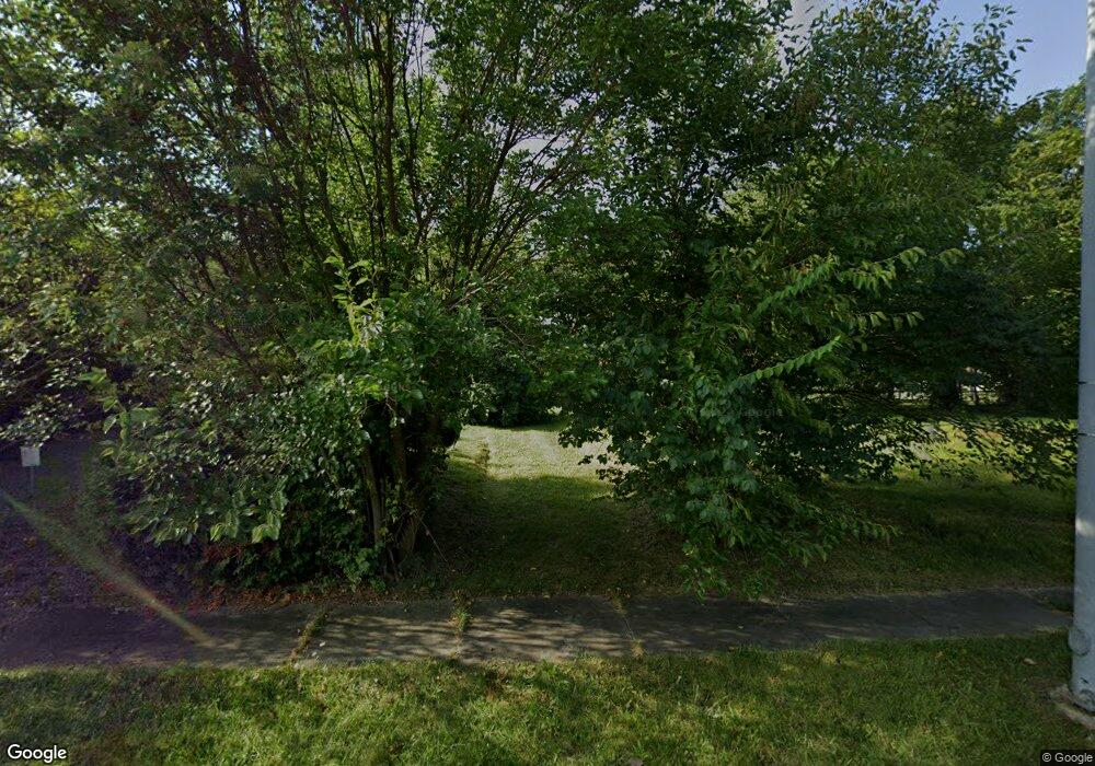 516 Holmes Ave, Lima, OH 45804 - photo 1