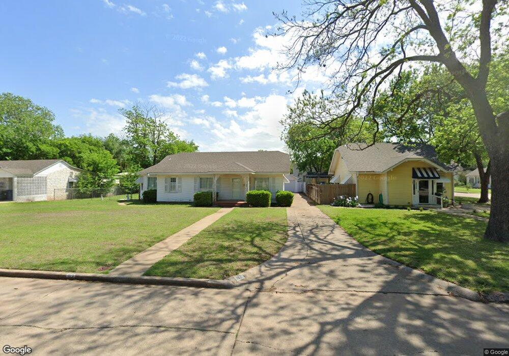 1114 W Spruce Ave, Duncan, OK 73533 - photo 1