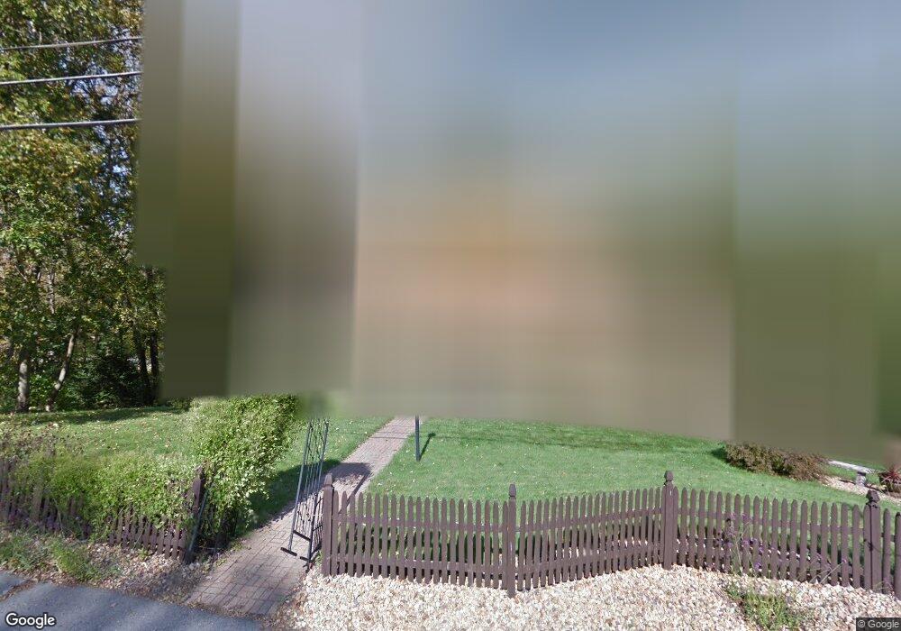 2 Gaita Dr, Derry, NH 03038 - photo 1