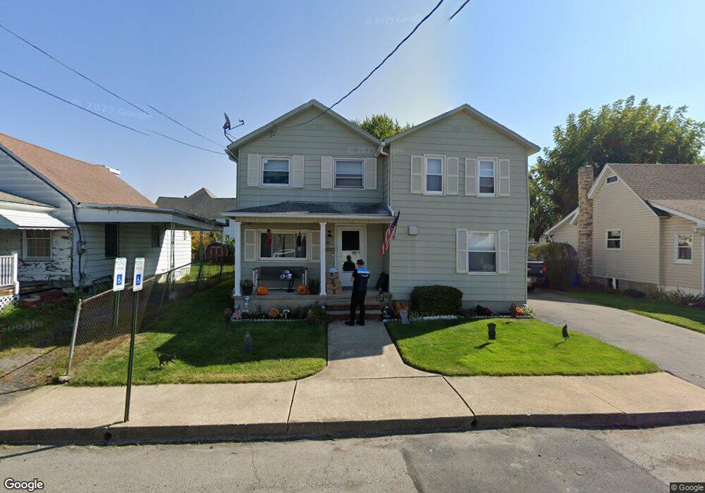 135 Center St, Dupont, PA 18641 - photo 1