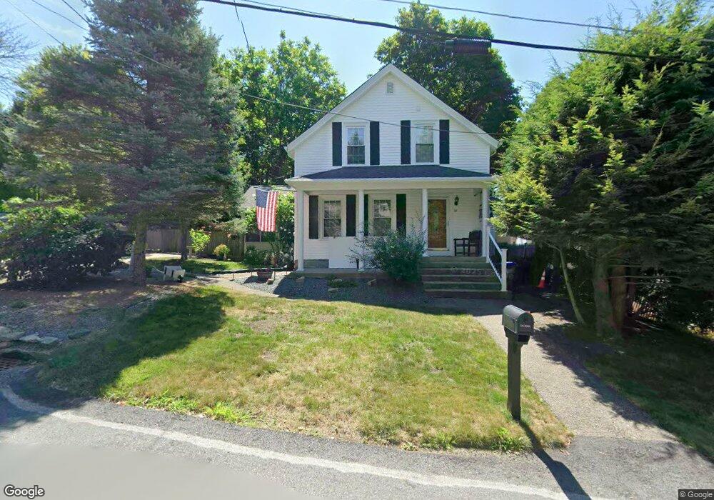37 Bugbee St, Plainville, MA 02762 - photo 1