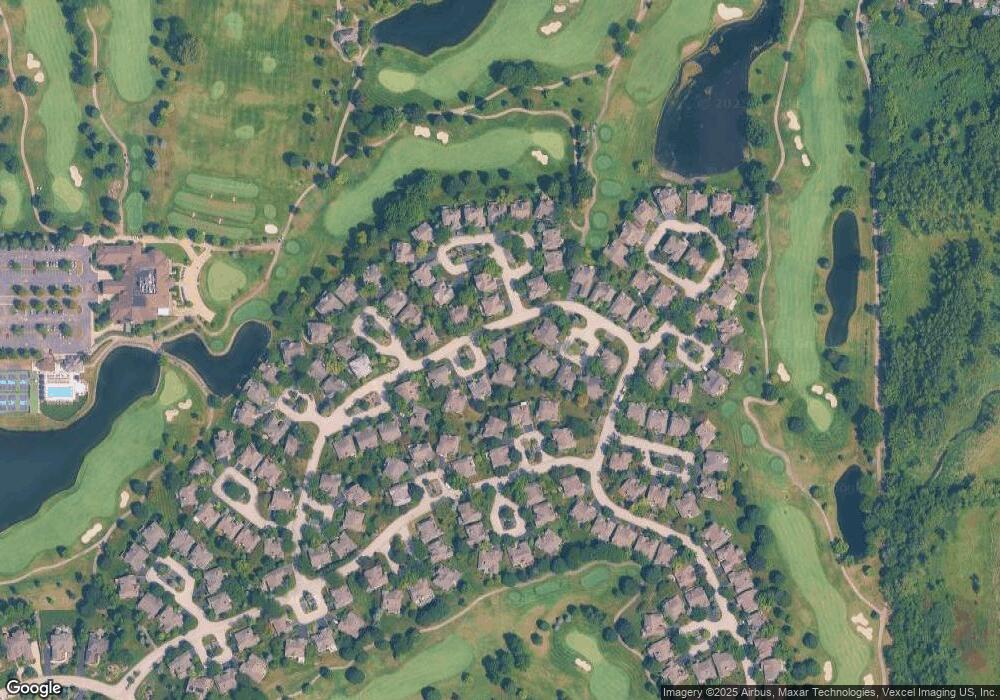 10 Biltmore Ct, Lake In the Hills, IL 60156 - photo 1