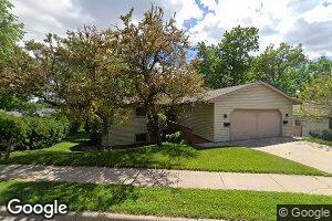 951 E Main St, Mankato, MN 56001