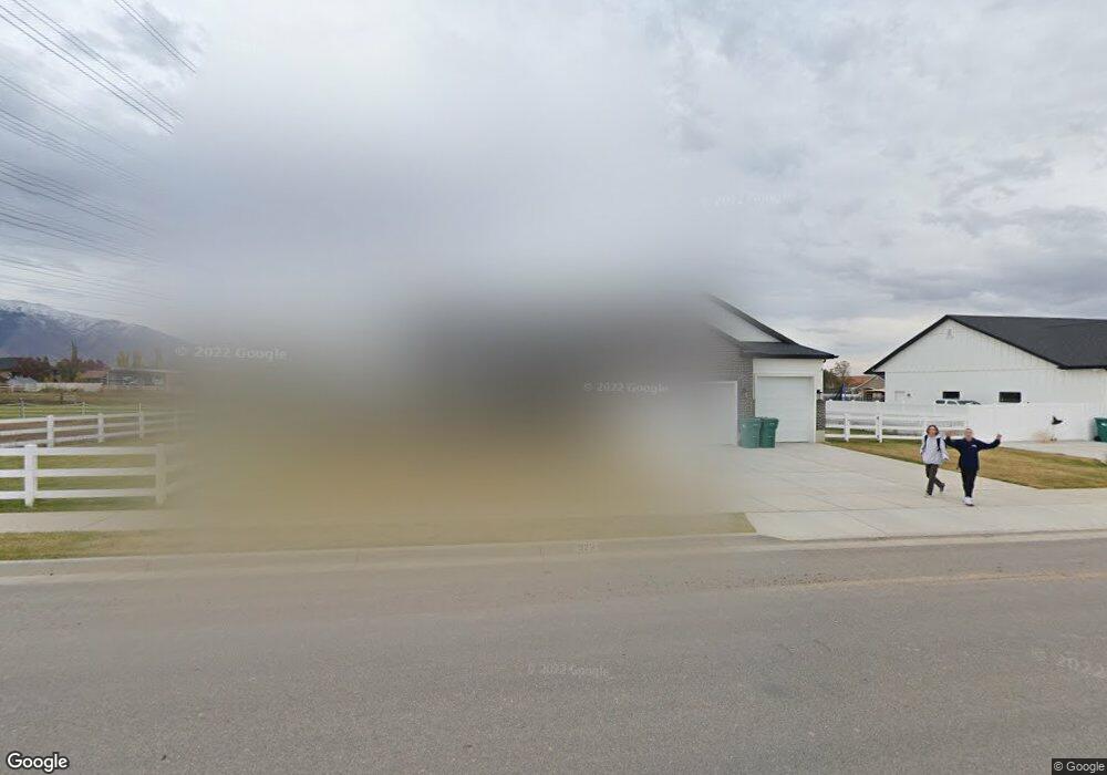 923 S 1700 W unit 4, Layton, UT 84041 - photo 1