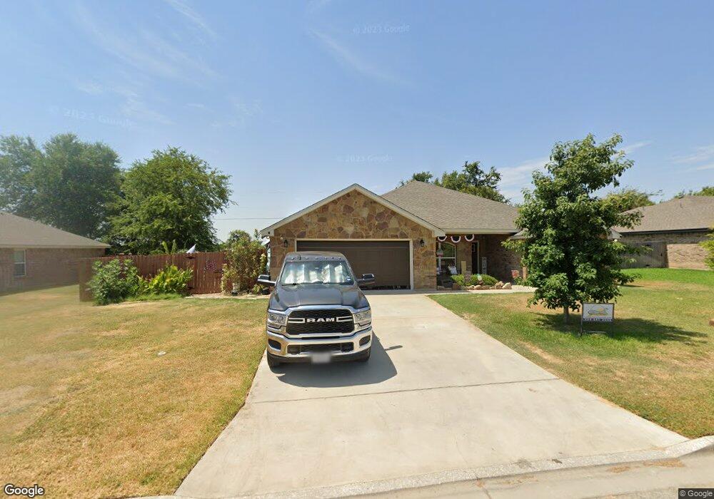 607 Shelly Dr, Troy, TX 76579 - photo 1