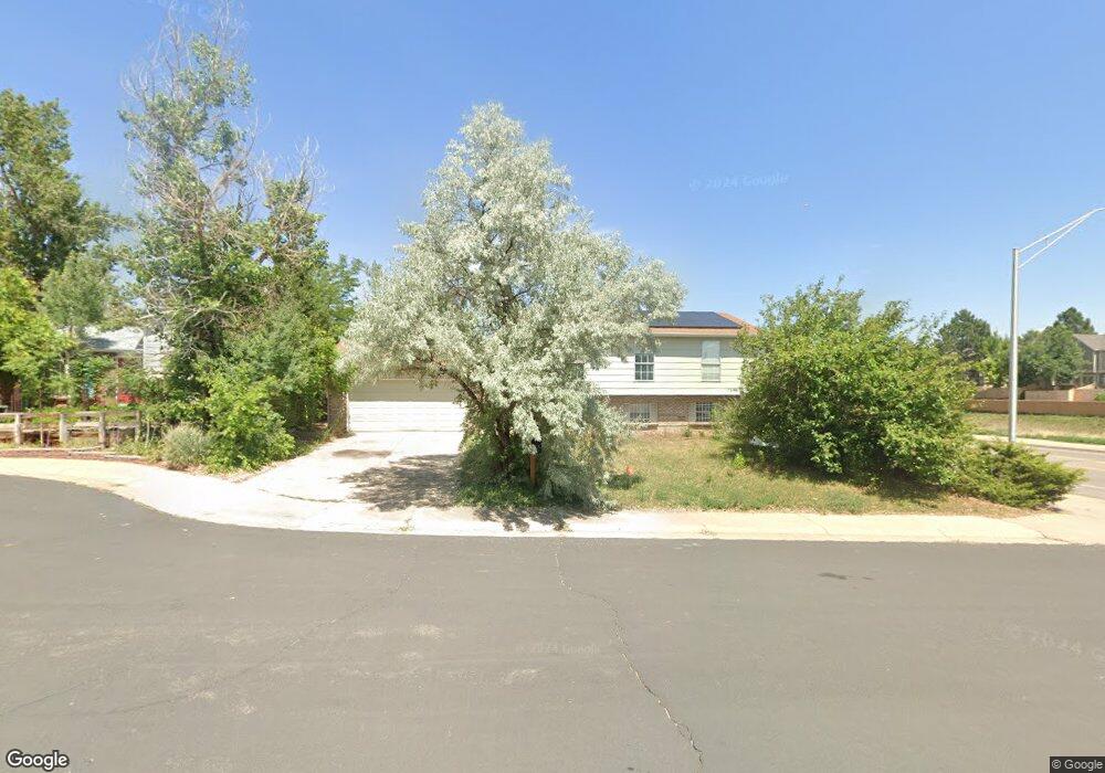 1221 S Uravan St, Aurora, CO 80017 - photo 1