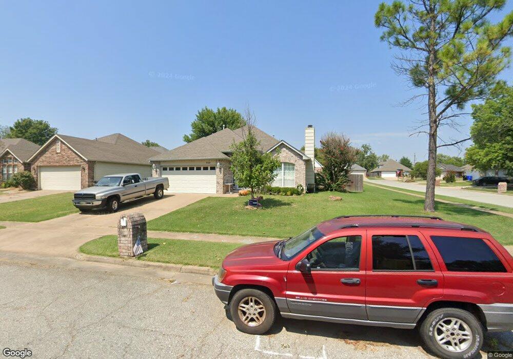 920 W Quincy St, Broken Arrow, OK 74012 - photo 1