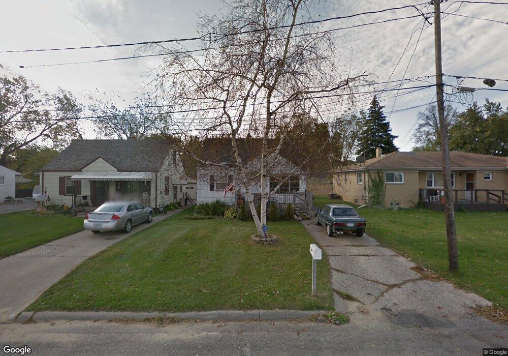 1429 Neubert Ave, Flint, MI 48507 - photo 1