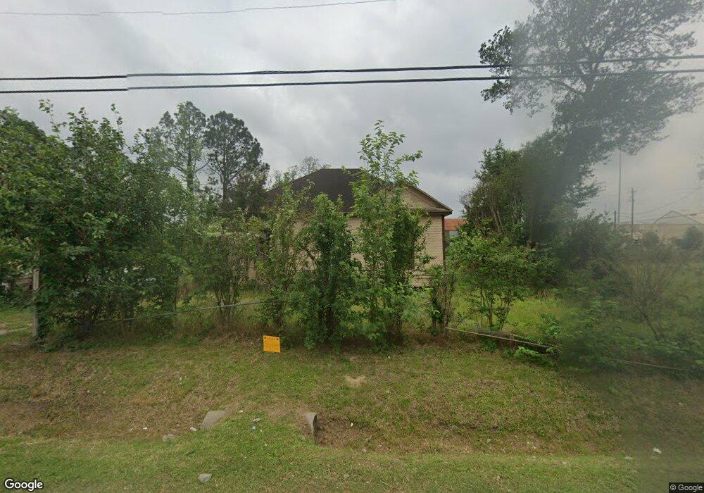 118 Caplin St, Houston, TX 77022 - photo 1
