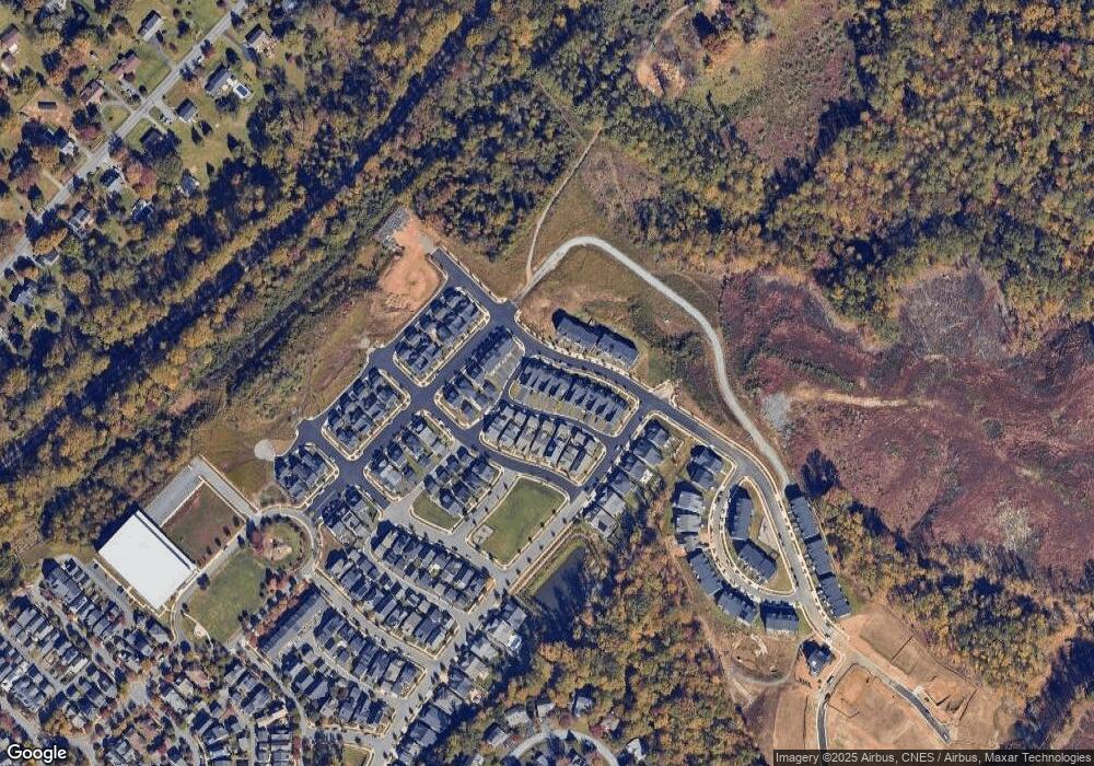 1945 Fowler St, Charlottesville, VA 22901 - photo 1