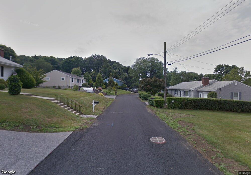 24-A B Concord Dr, Middletown, RI 02842 - photo 1