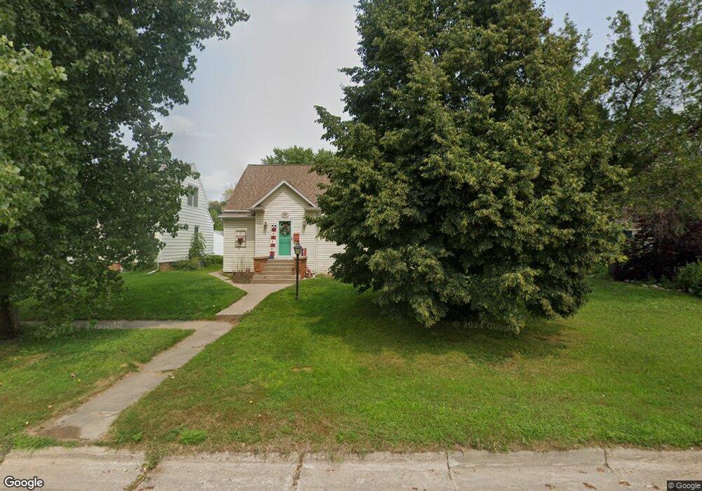 721 3rd St NE, Jamestown, ND 58401 - photo 1