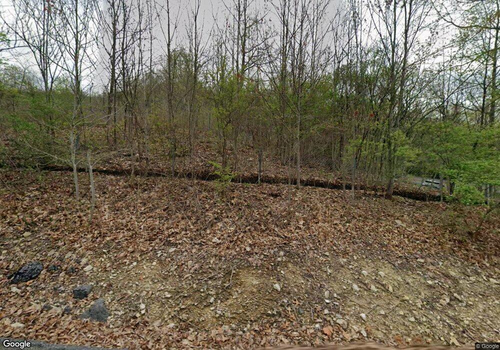 2905 Mannerchor Rd, Temple, PA 19560 - photo 1