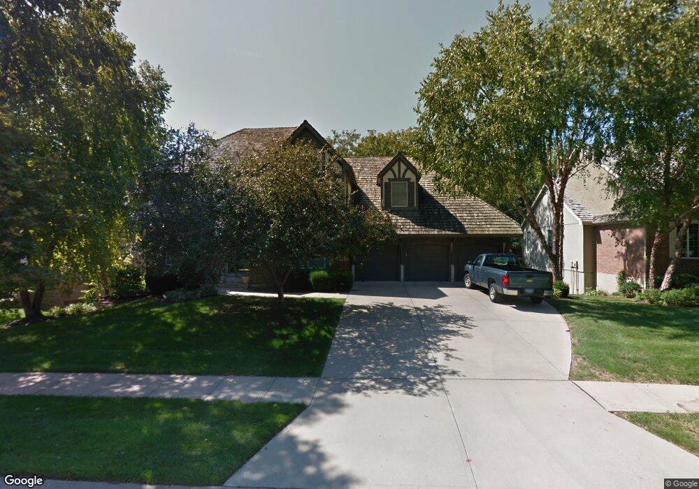 8442 Summit St, Lenexa, KS 66215 - photo 1