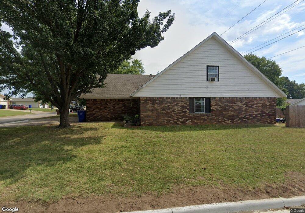 409 W Quantico St, Broken Arrow, OK 74011 - photo 1