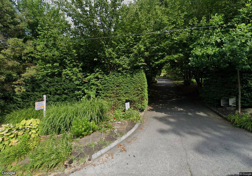 4833 Chestnut St, Emmaus, PA 18049 - photo 1