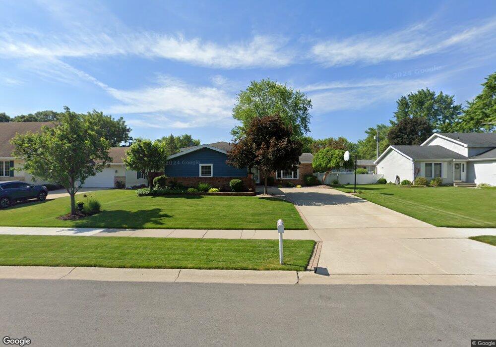 629 Imperial Dr, Crown Point, IN 46307 - photo 1