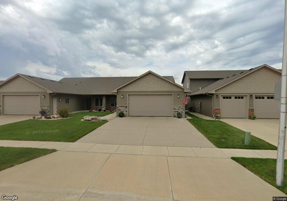 3812 E Brewster St, Sioux Falls, SD 57108 - photo 1