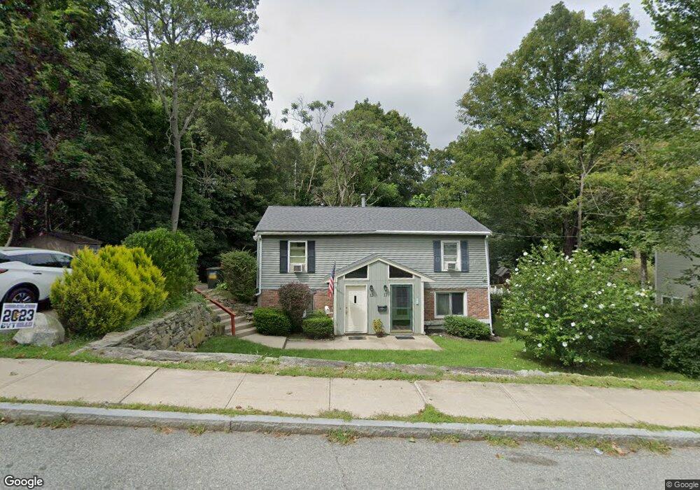 13 High St, Uxbridge, MA 01569 - photo 1