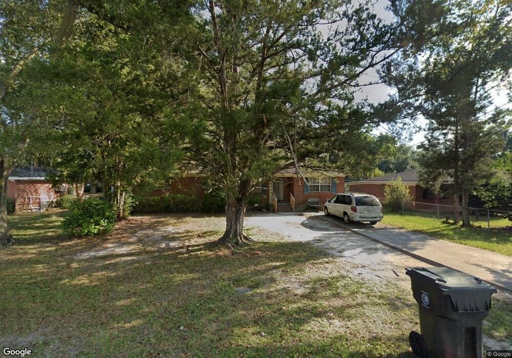 706 Moss St, Dothan, AL 36301 - photo 1